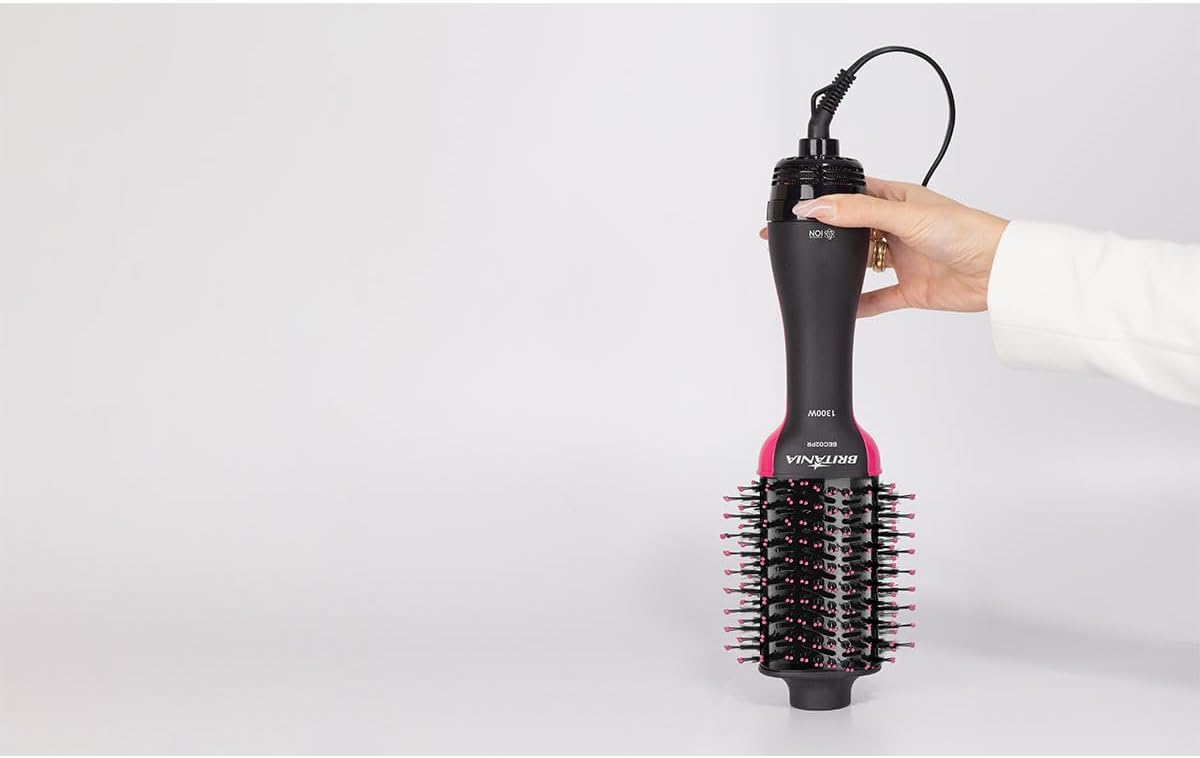 Escova Secadora Britânia BEC02PR Bivolt 4 em 1 1300W - Imagem 7