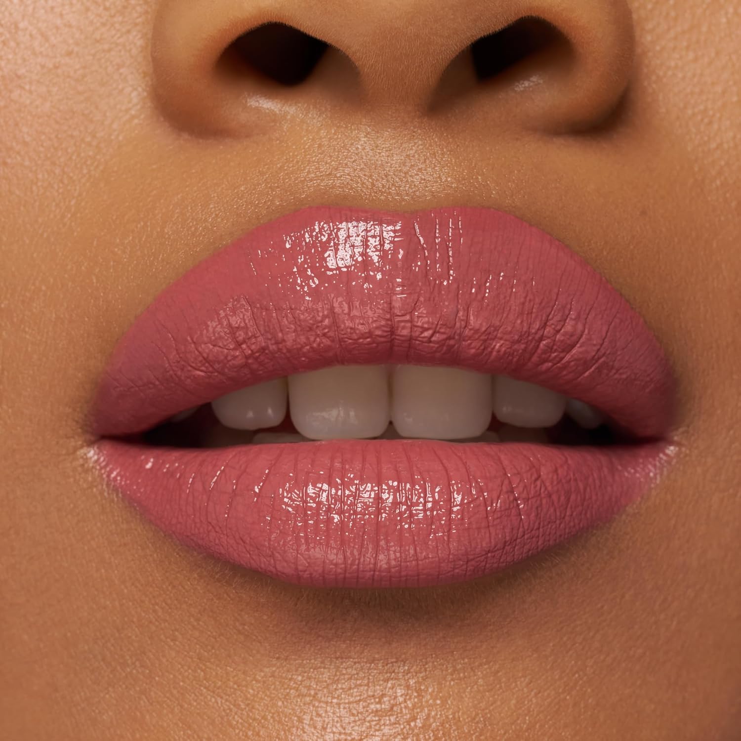 Batom Satin Glow Shine essence 02 Blushin It - Imagem 5