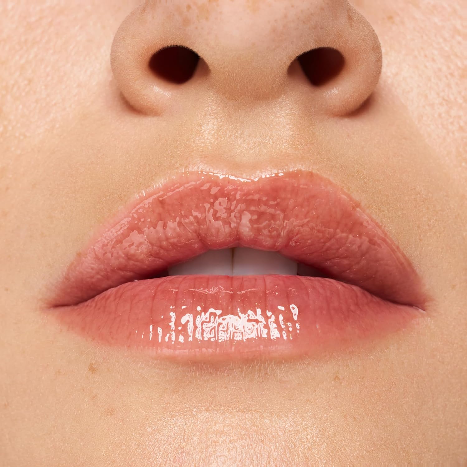 Gloss labial Juicy Bomb essence CHOCO BOMB - Imagem 4