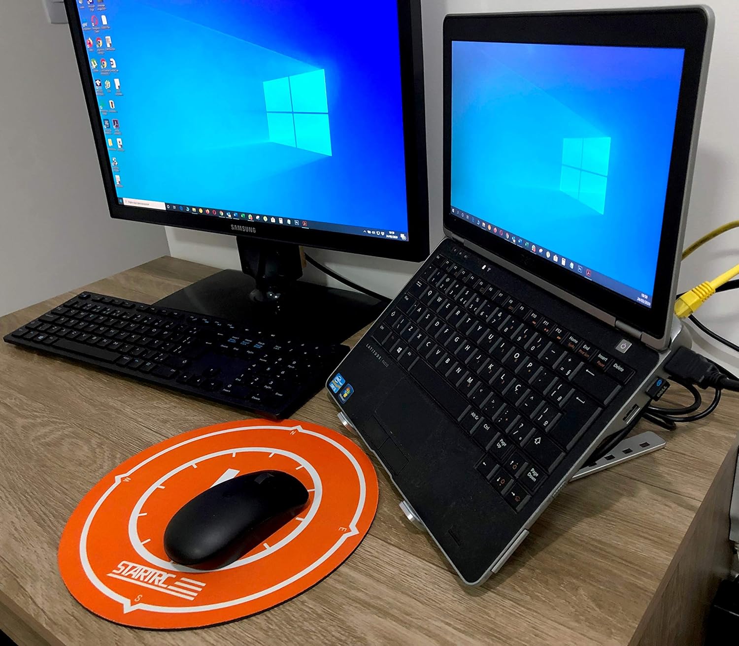 Suporte Para Notebook E MacBook em Alumínio com Altura Ajustável - Imagem 6