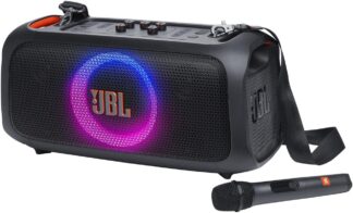 Caixa de Som, JBL, PartyBox On The Go Essential, Com Microfone, Bluetooth, Show de Luzes, À Prova de Respingos – 100W RMS Caixa de Som, JBL, PartyBox On The Go Essential, Com Microfone, Bluetooth, Show de Luzes, À Prova de Respingos – 100W RMS