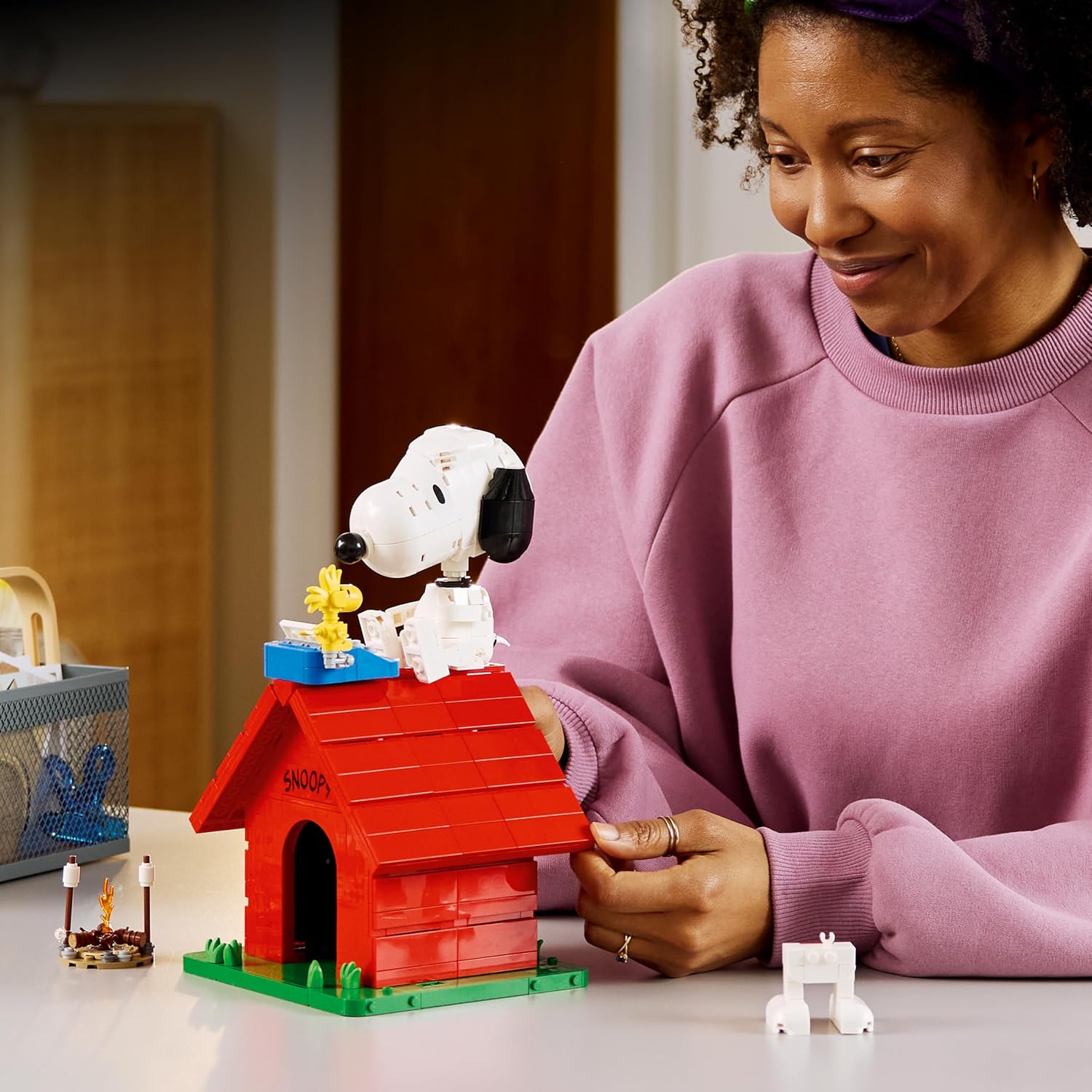 LEGO Ideas Peanuts: A Casinha do Snoopy 21368 - Imagem 3