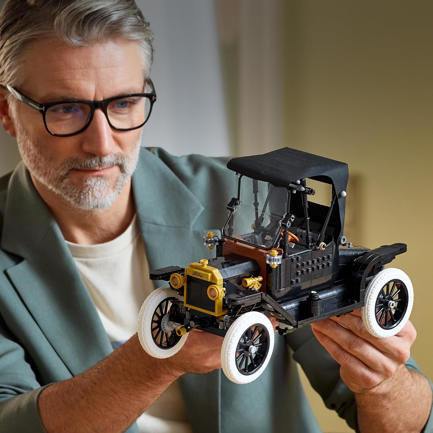 LEGO Icons Ford Model T 11376 (1.060 Peças) - Imagem 3