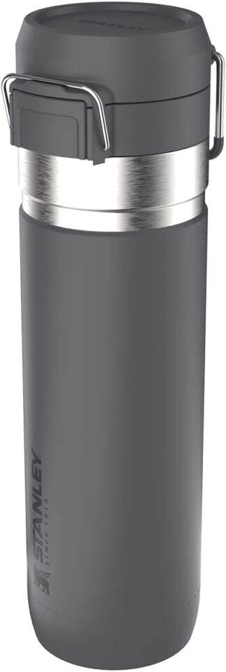 Stanley – Garrafa de água térmica Quick Flip, isolada em aço inoxidável para bebidas quentes e frias, resistente a fugas, 710 ml, Charcoal